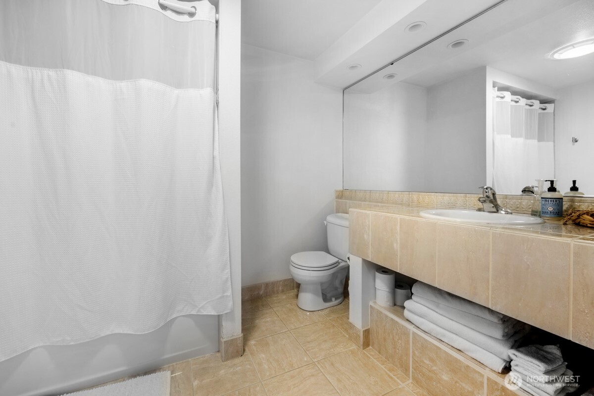 4114 Serene Way Property Photo 26