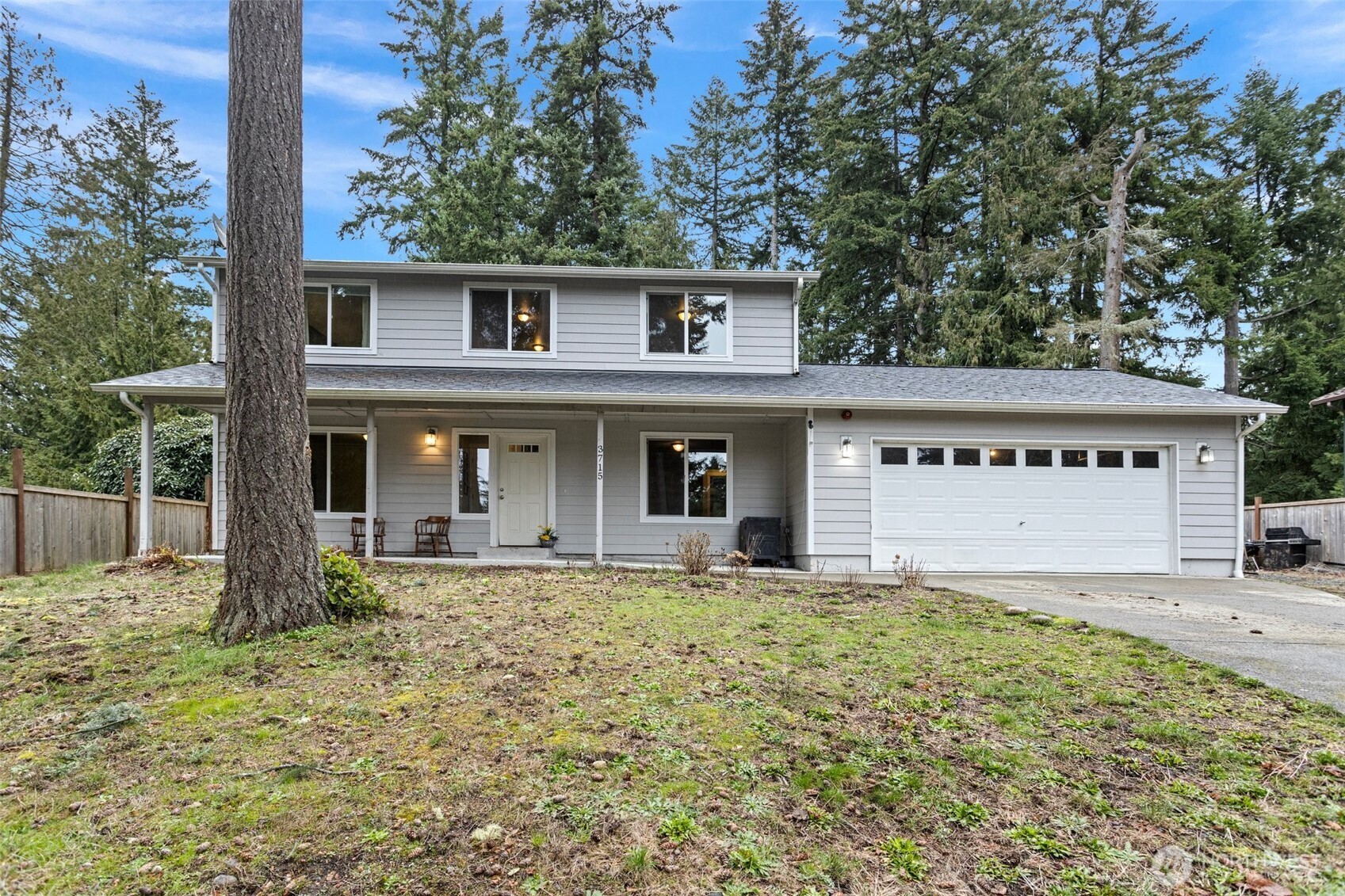 3715 W Tapps Drive Property Photo