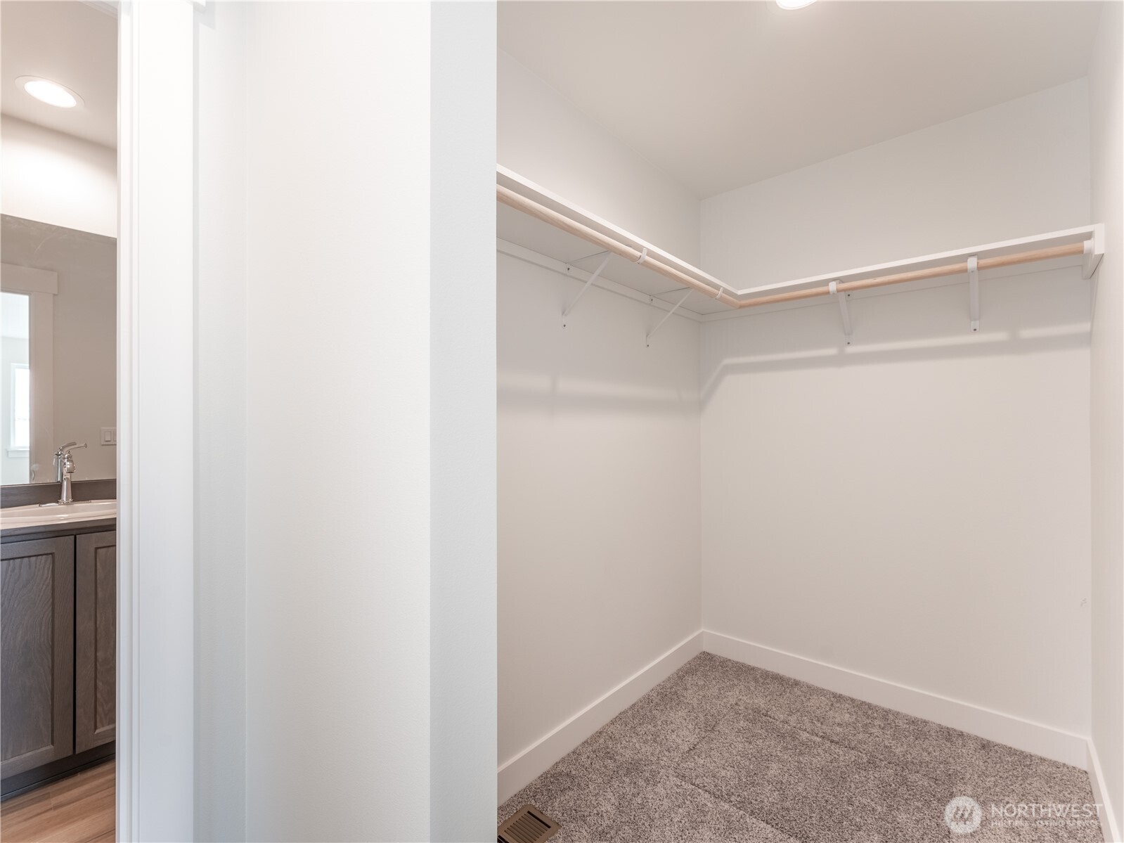 834 N Macaw Avenue Property Photo 16