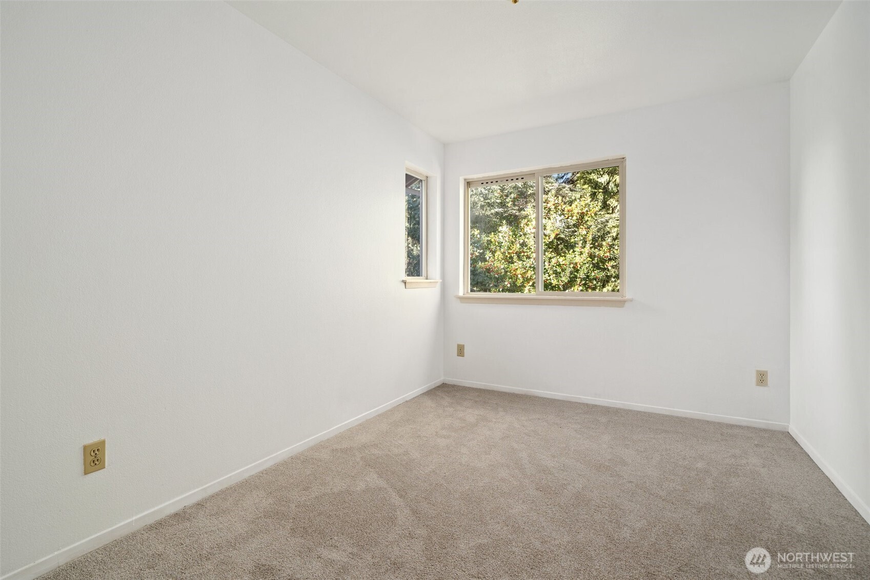 21916 Virginia Place Property Photo 16