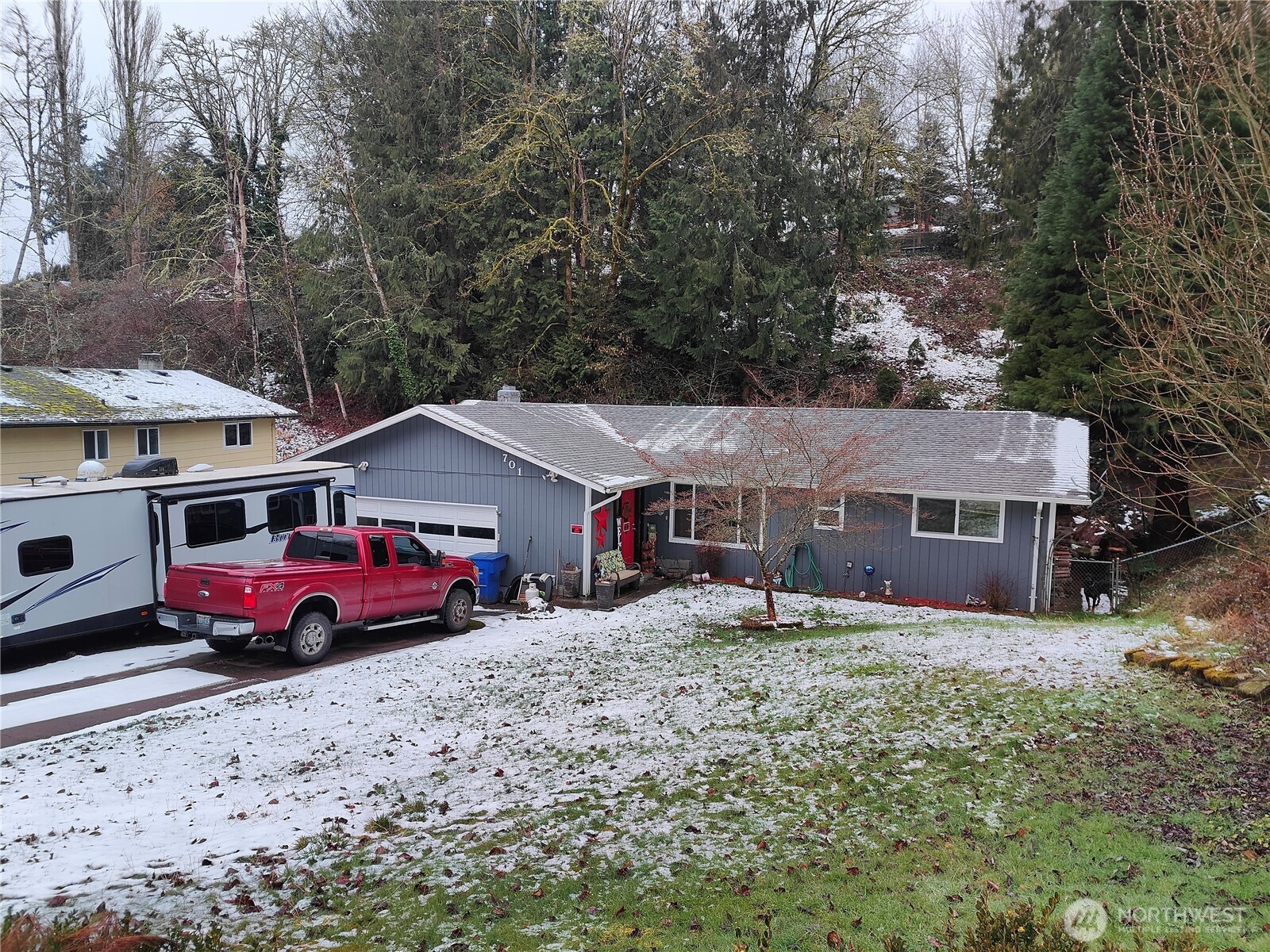 701 N 23rd Ave Property Photo
