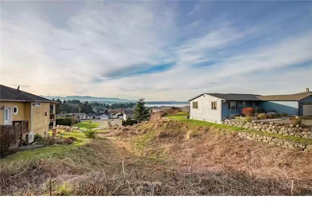 37579 Olympic View Road Property Photo 6