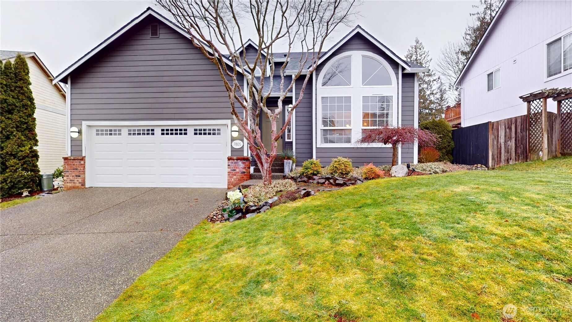 7805 69th Street Property Photo