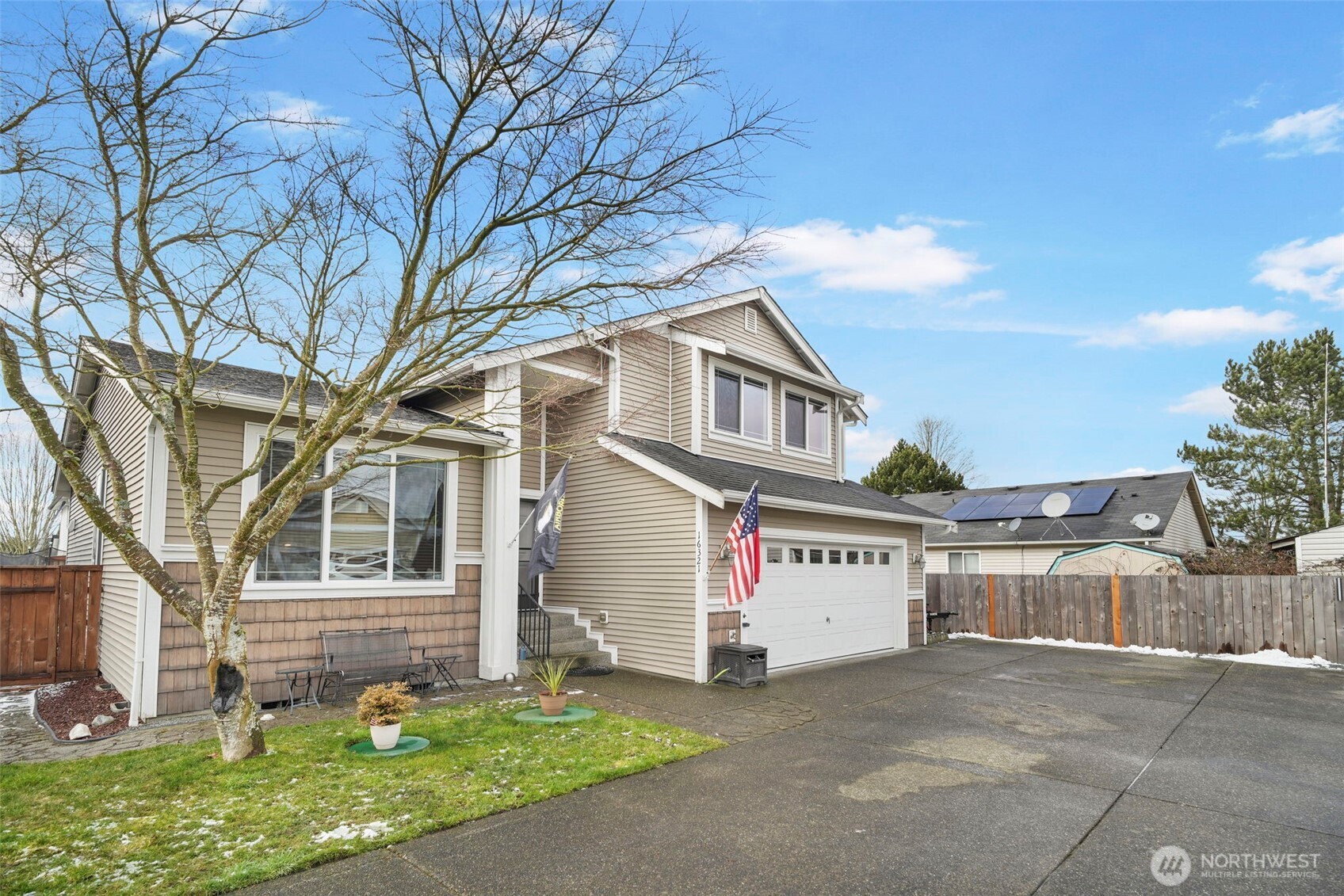 16321 Cascadian Court Property Photo 2