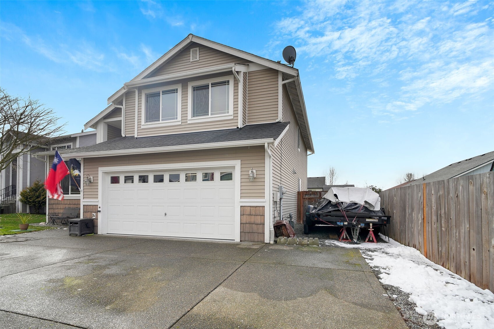 16321 Cascadian Court Property Photo 3