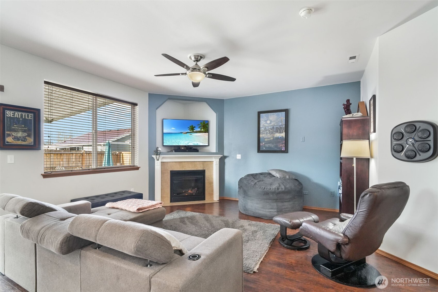 16321 Cascadian Court Property Photo 9