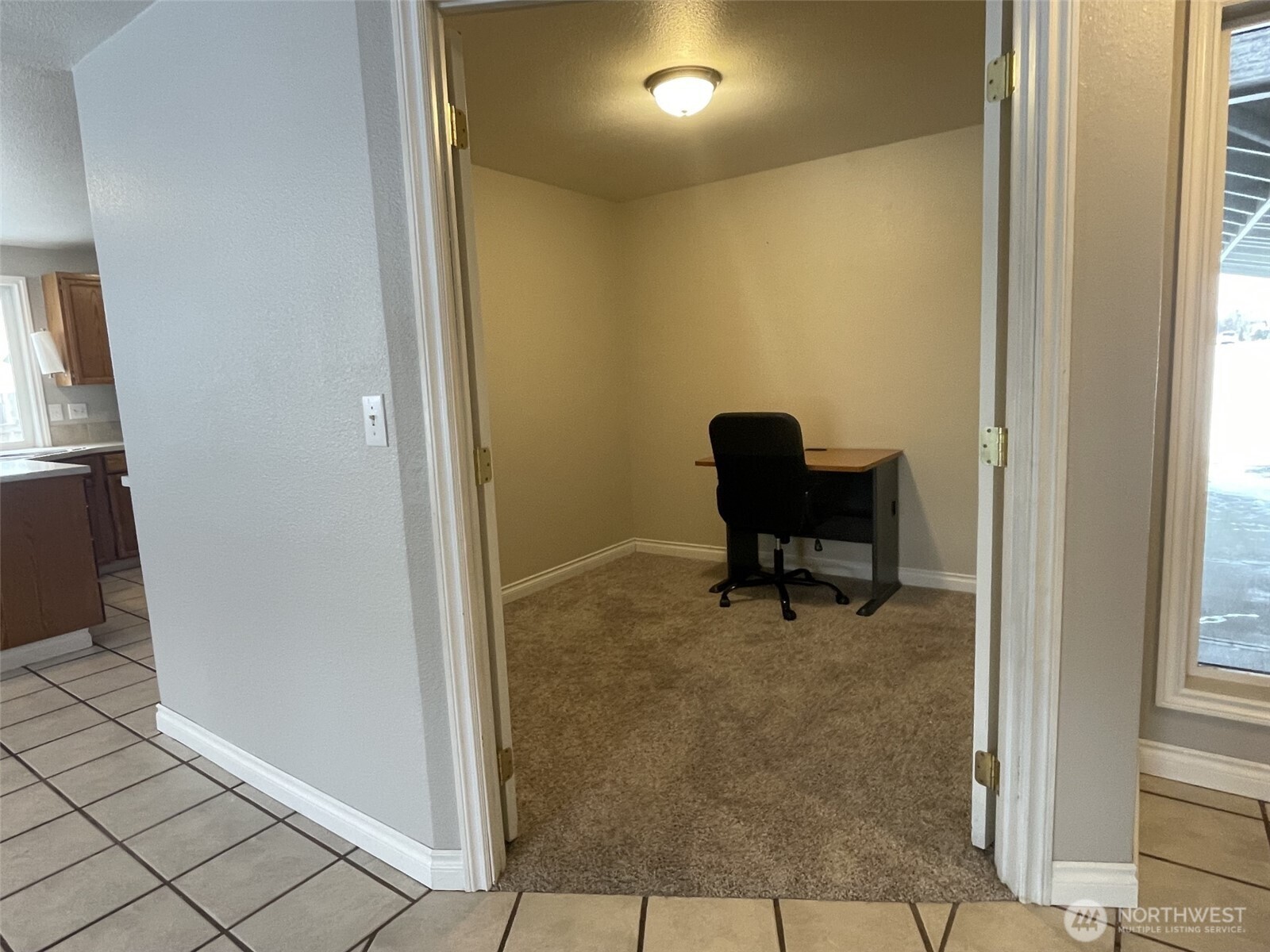 5019 Marlin Lane Property Photo 7