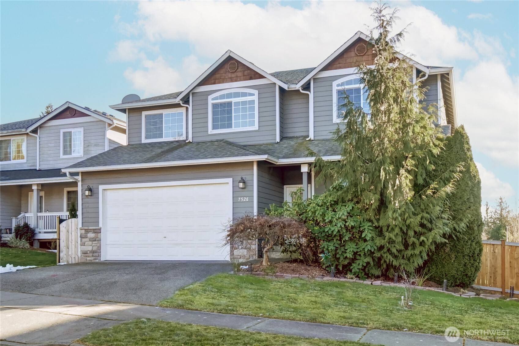 7526 34th Street Property Photo 1