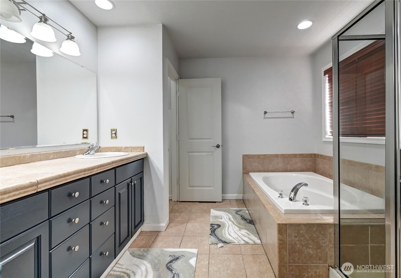 7526 34th Street Property Photo 19