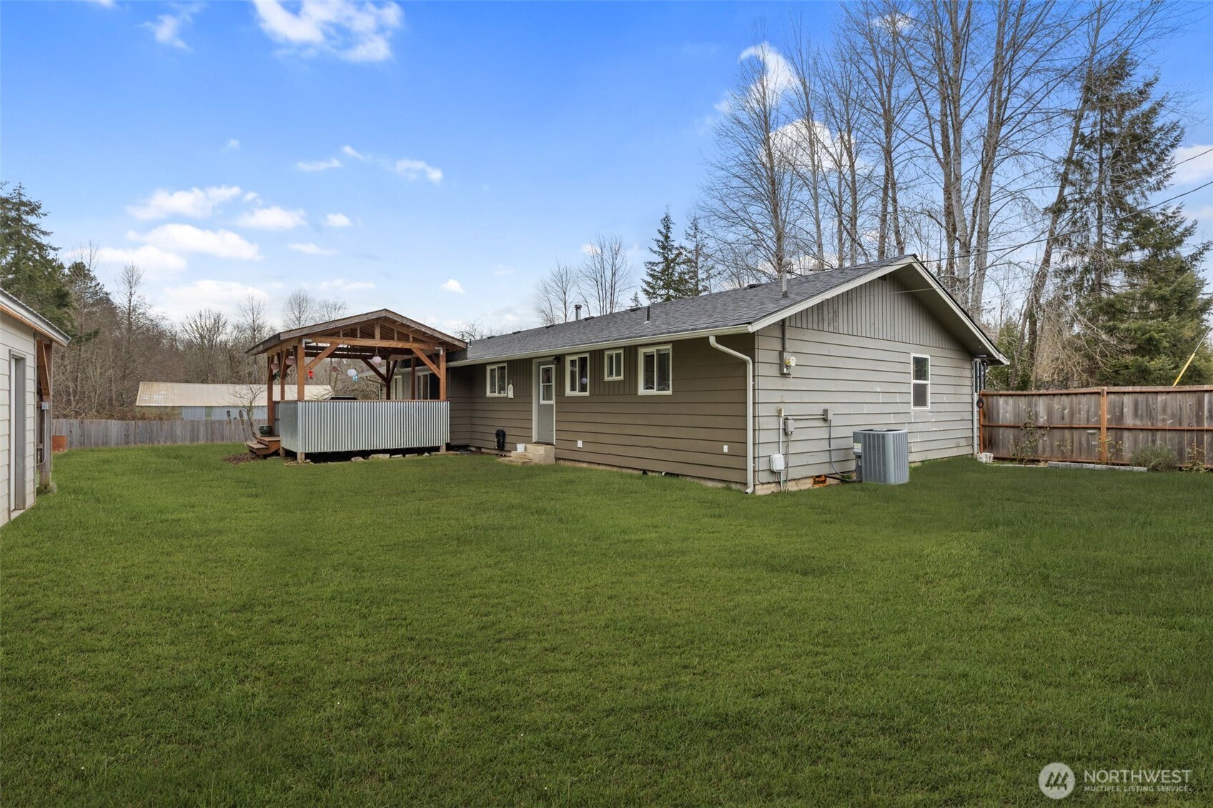 790 W Golden Pheasant Road Property Photo 28
