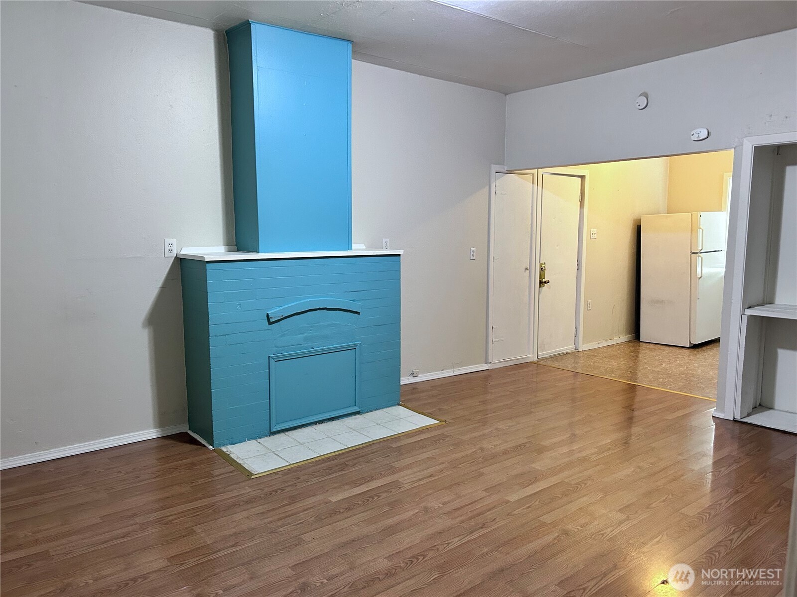 902 N Pearl Street Property Photo 7