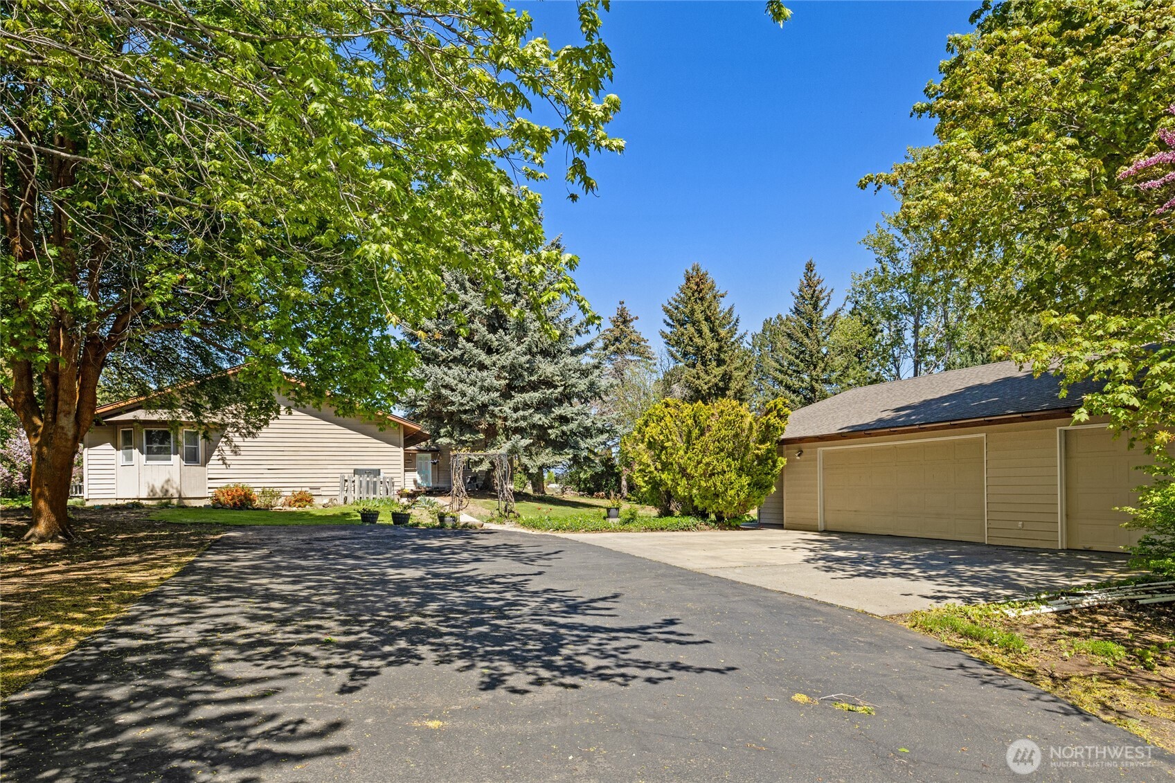 3701 Robinson Canyon Road Property Photo 37