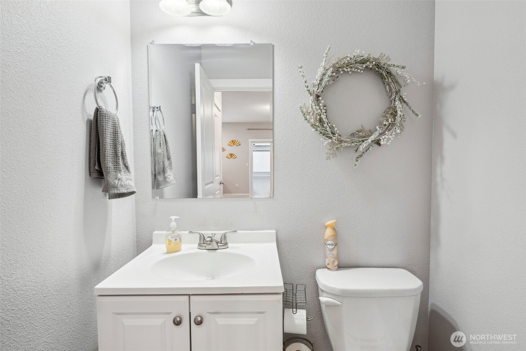 12711 Ne 49th Way Property Photo 33