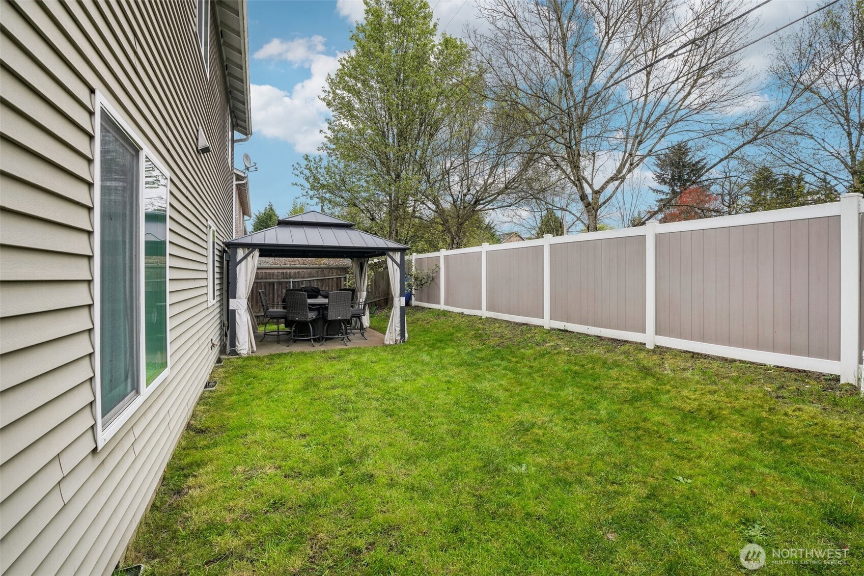 12711 Ne 49th Way Property Photo 37