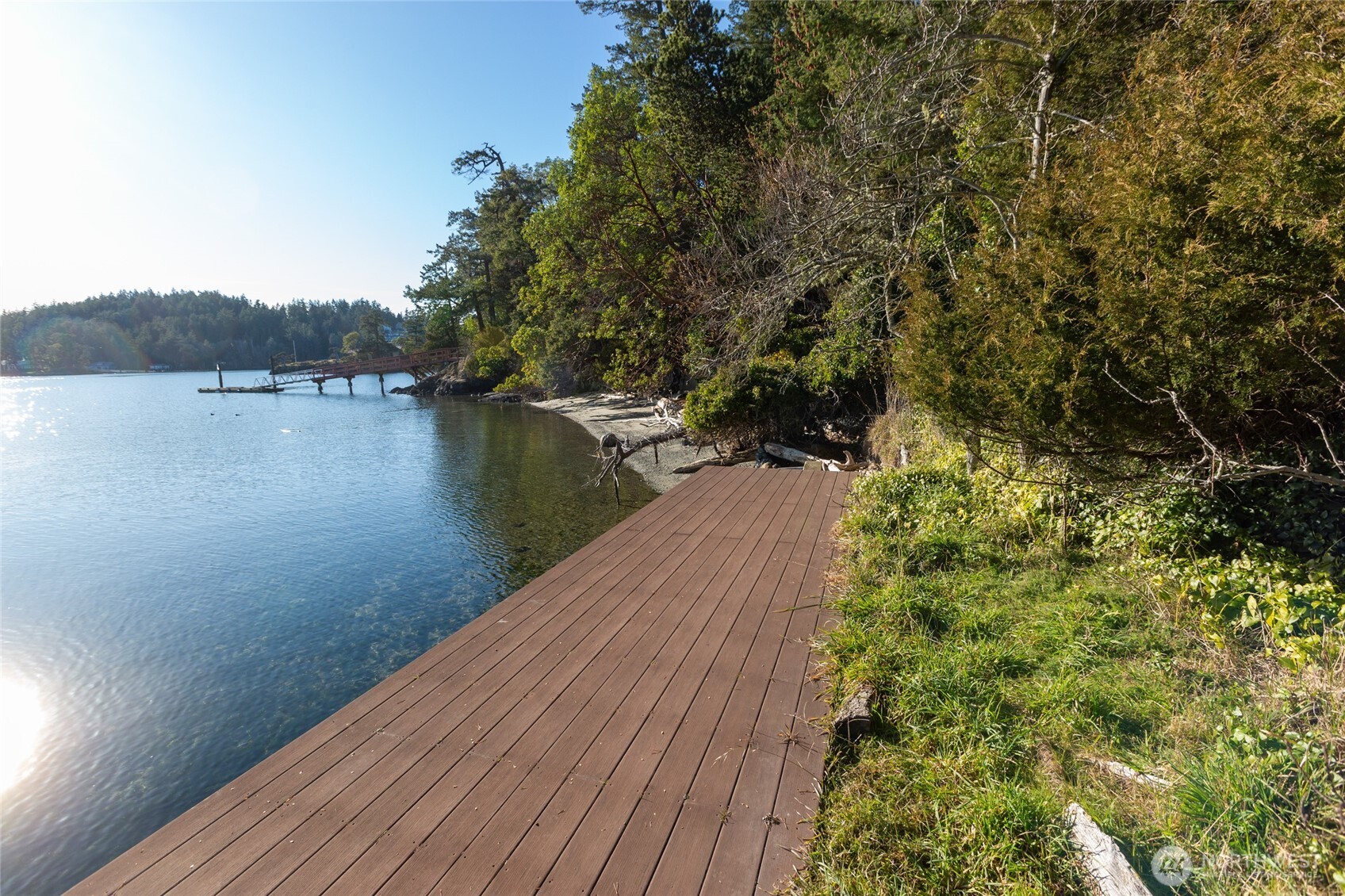 15 Brown Island Property Photo 12