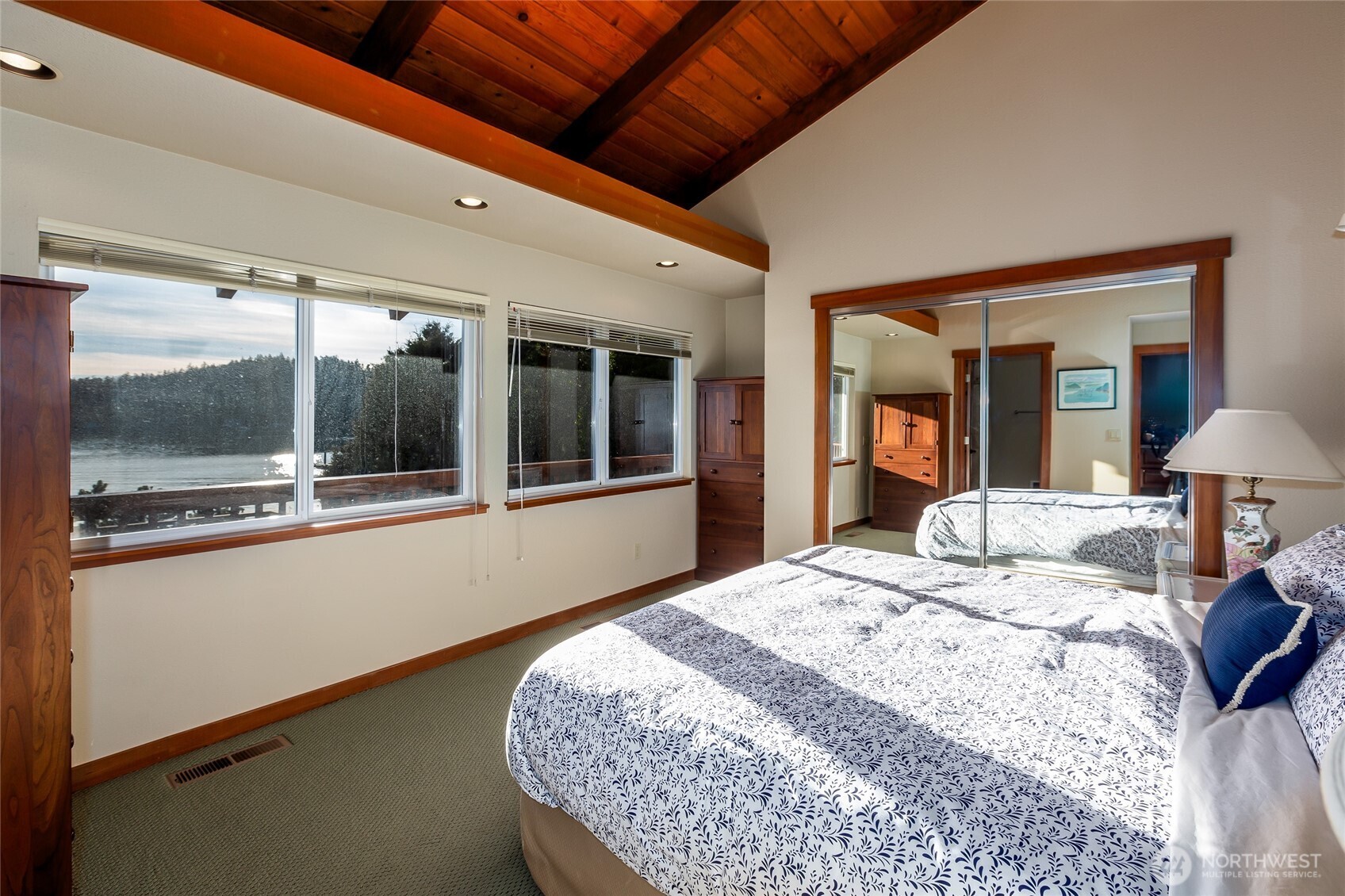 15 Brown Island Property Photo 24