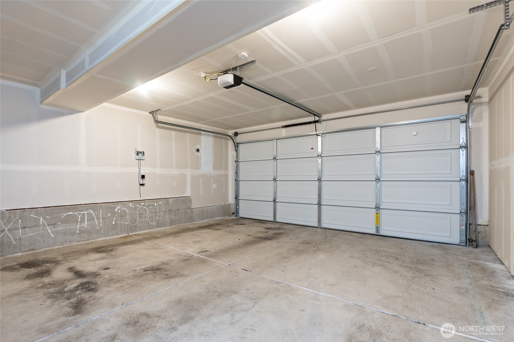 8801 S Asotin Street Property Photo 30