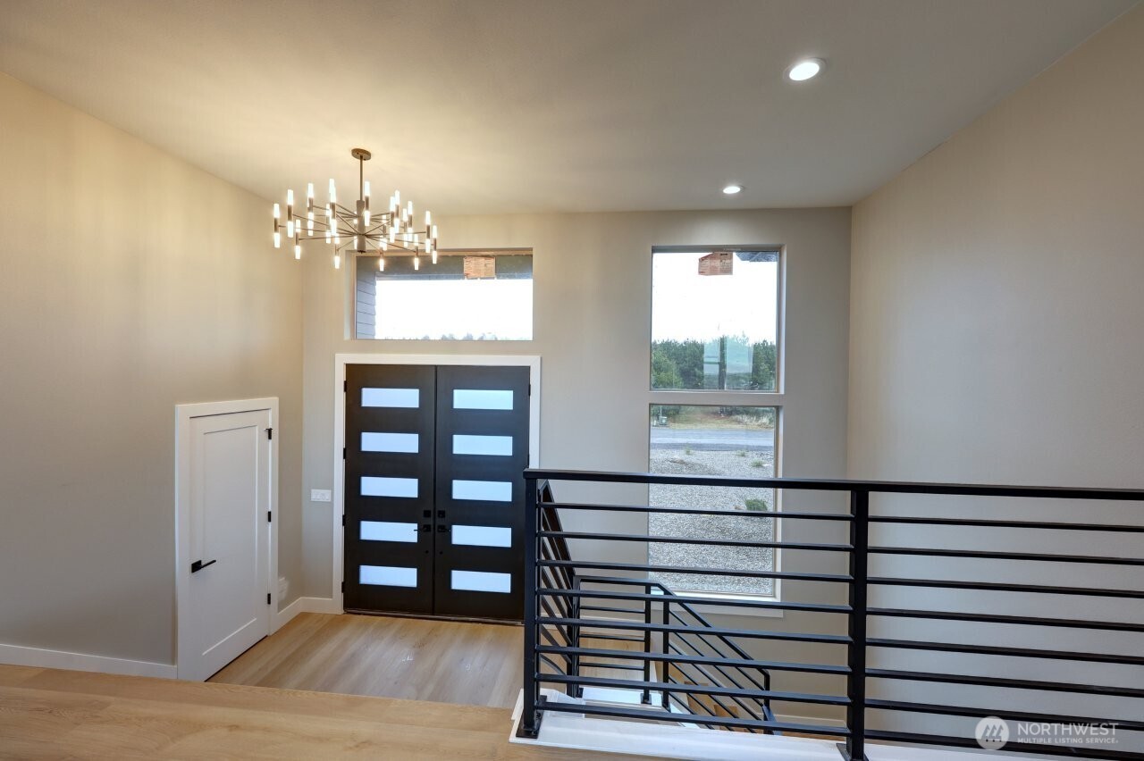 31905 G Street Property Photo 8