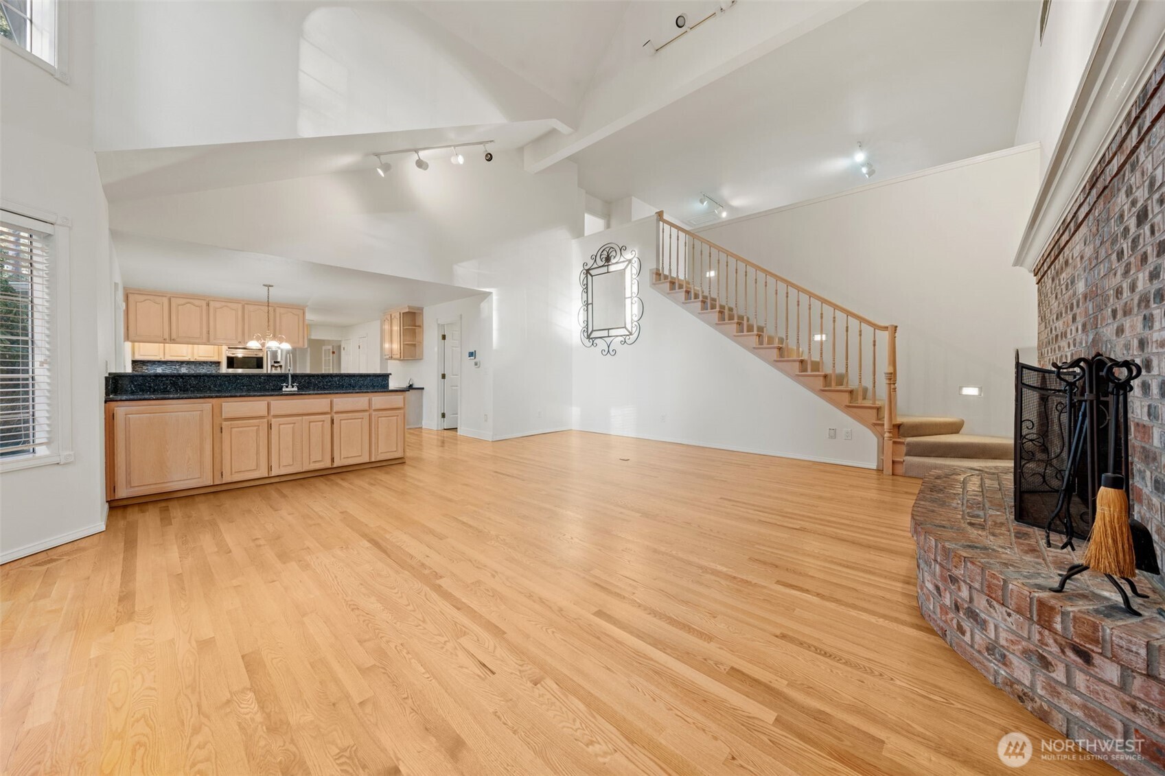 11725 Madera Drive Property Photo 17