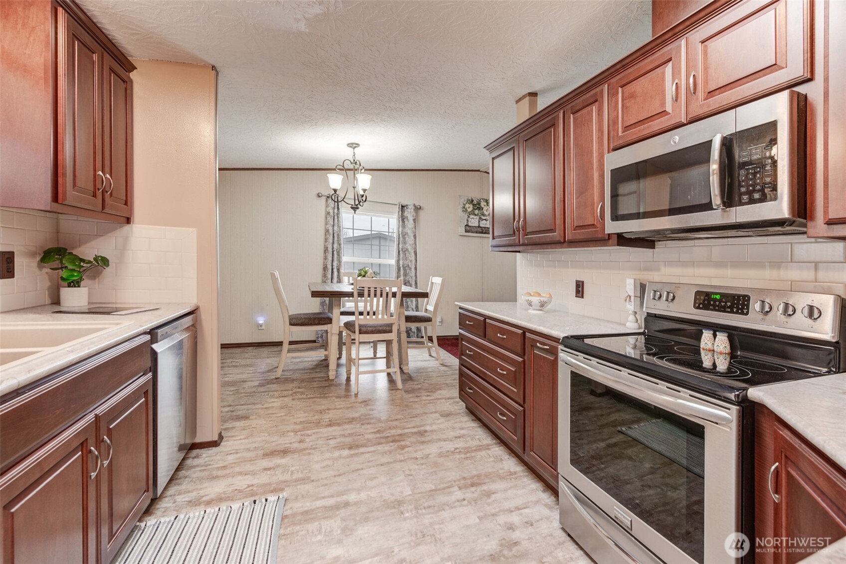 8515 State Avenue 54 Property Photo 14