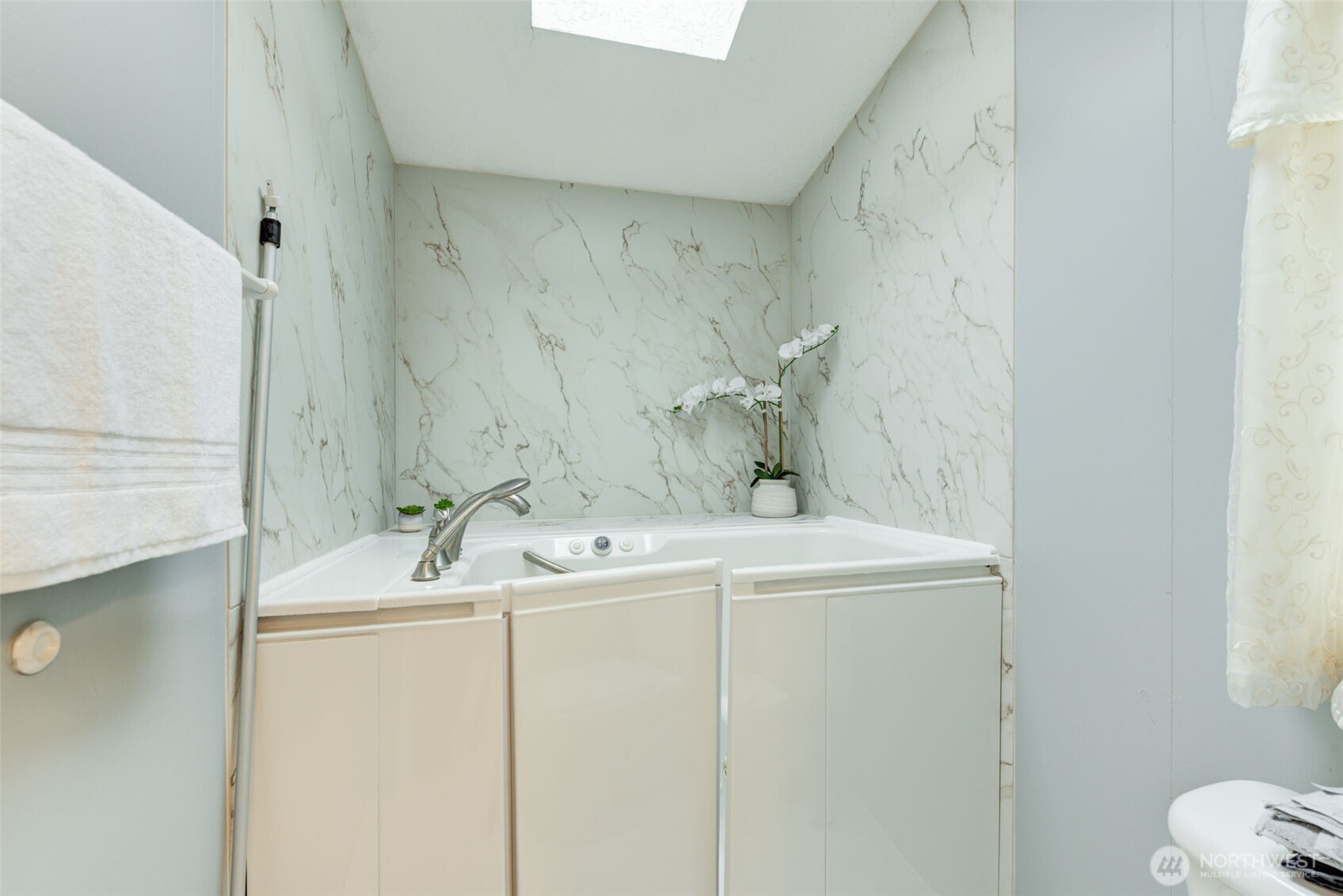 8515 State Avenue 54 Property Photo 24