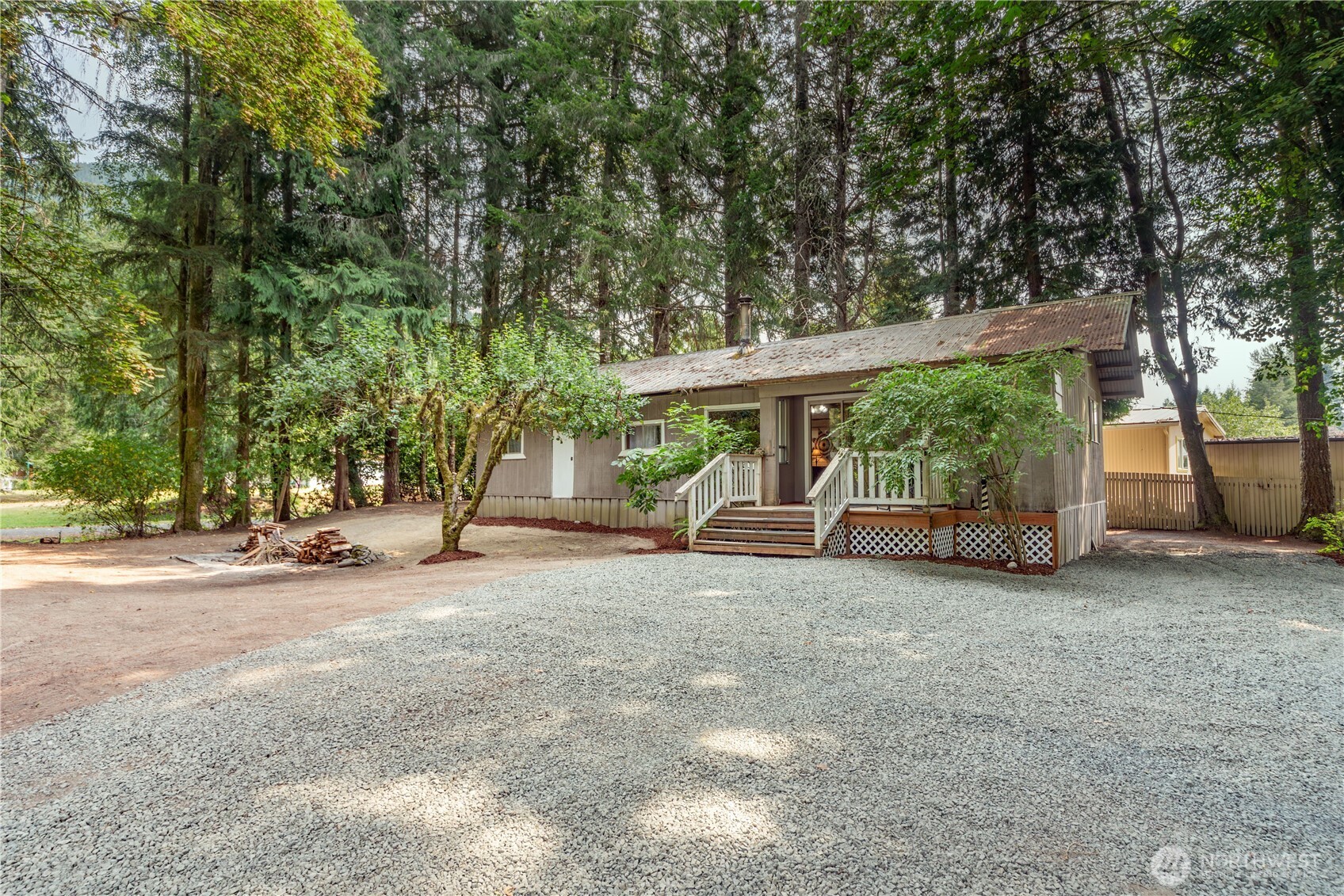 20 Morgan Lane Property Photo 4