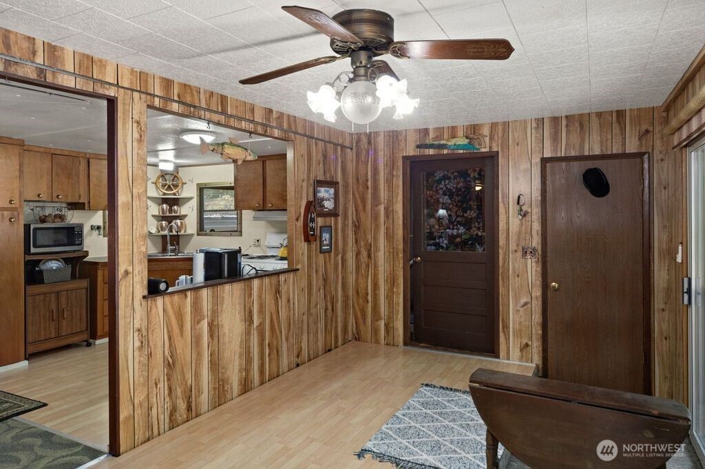 20 Morgan Lane Property Photo 9