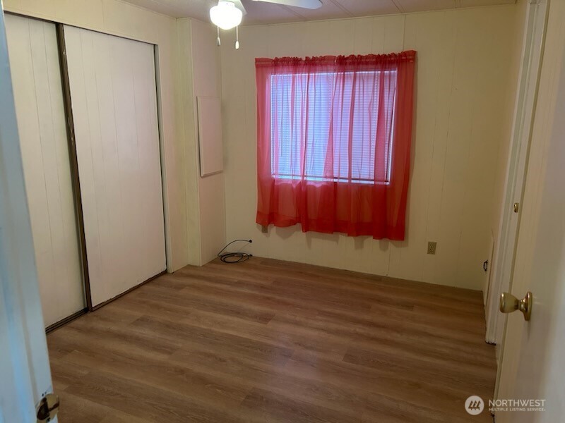 310 W 6th Avenue Property Photo 16
