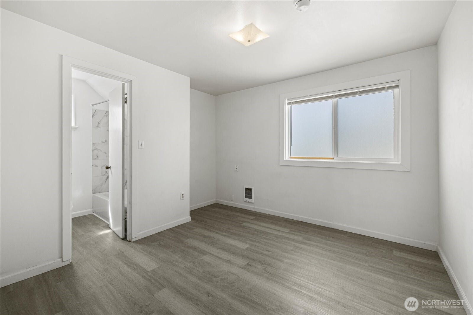 3734 S M Street Property Photo 11