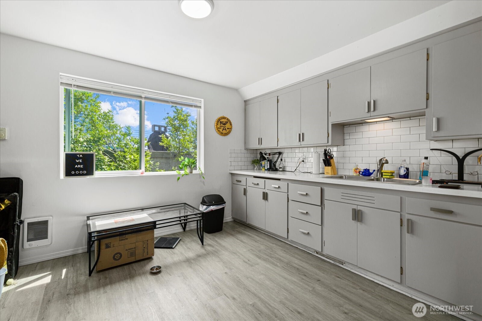 3734 S M Street Property Photo 18