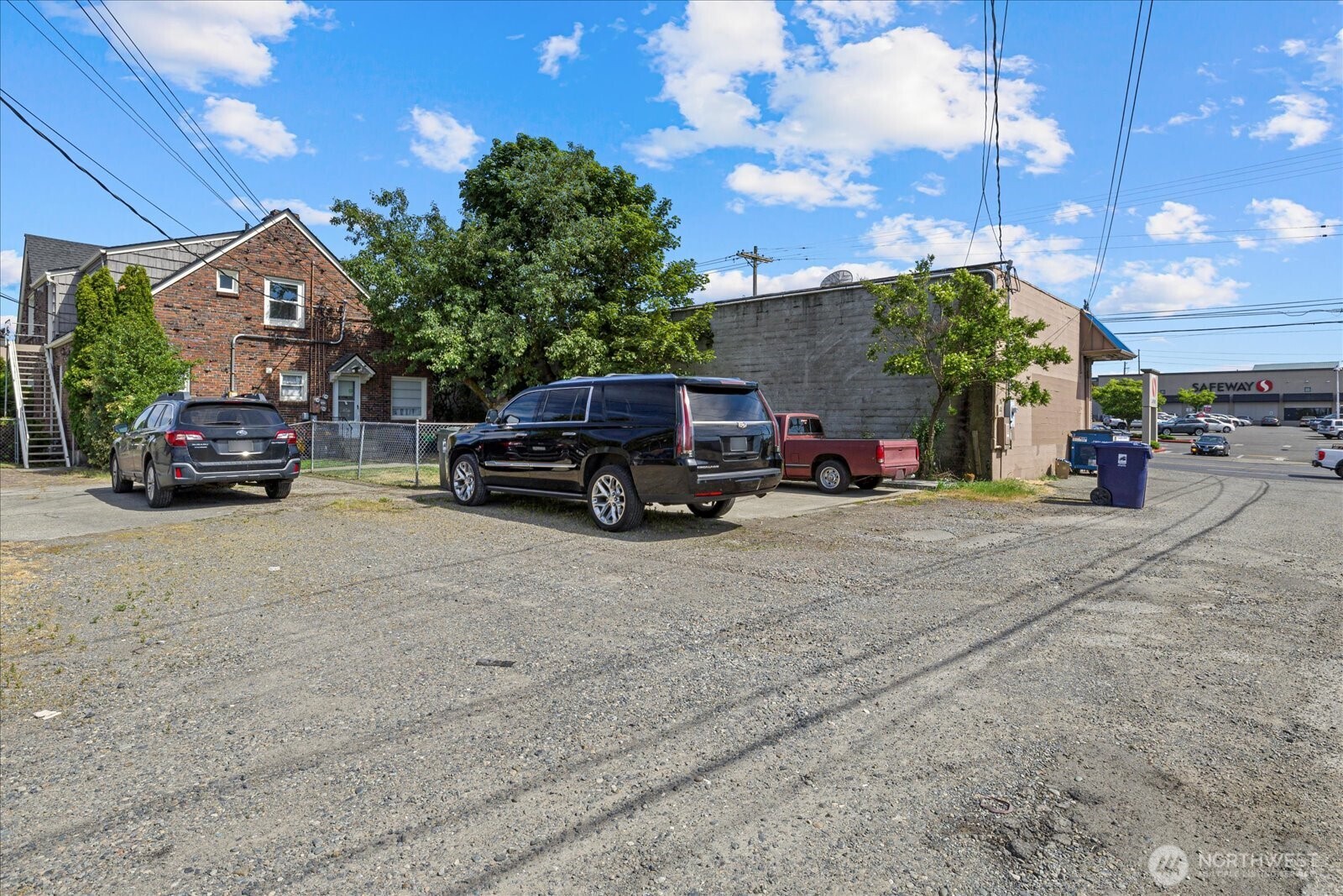 3734 S M Street Property Photo 36