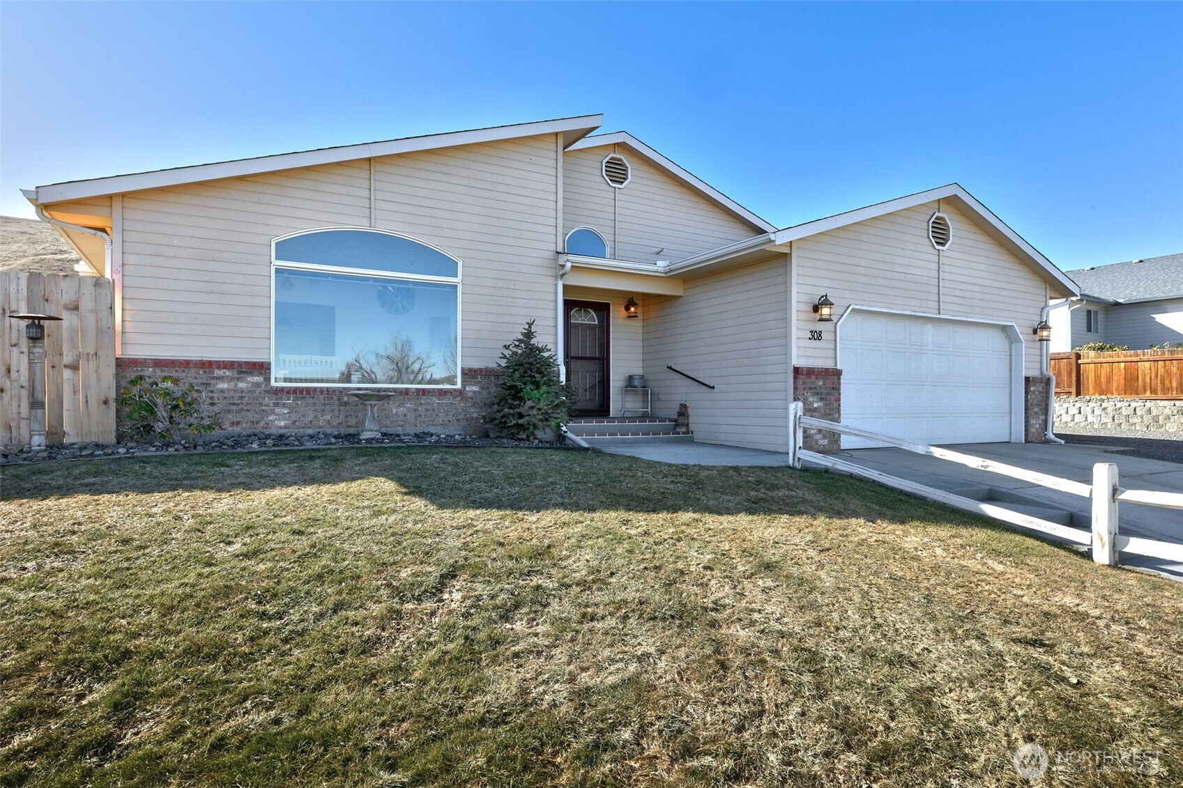 308 Lacey Avenue Property Photo