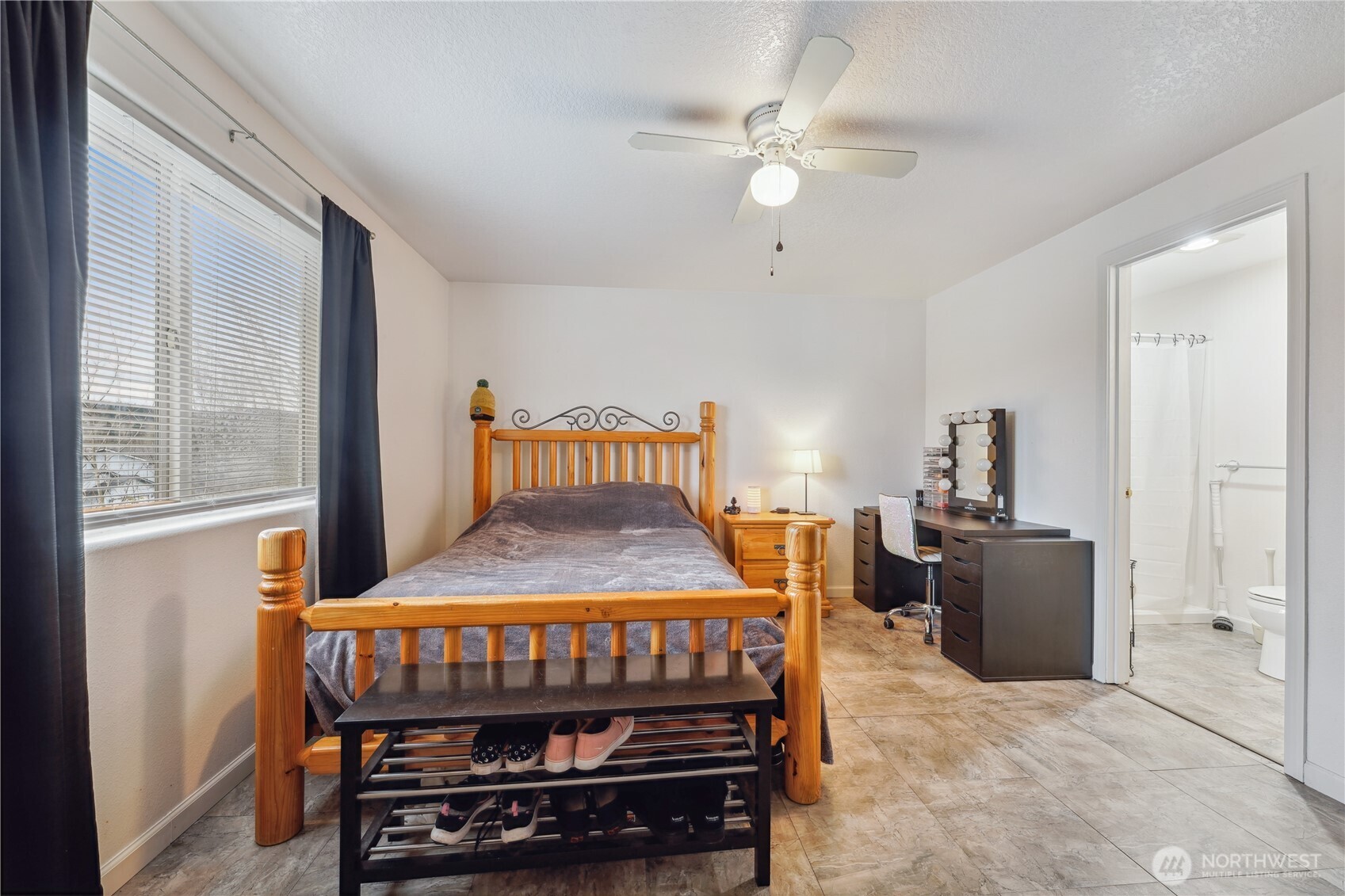 1612 Bowmont Ave. Property Photo 9