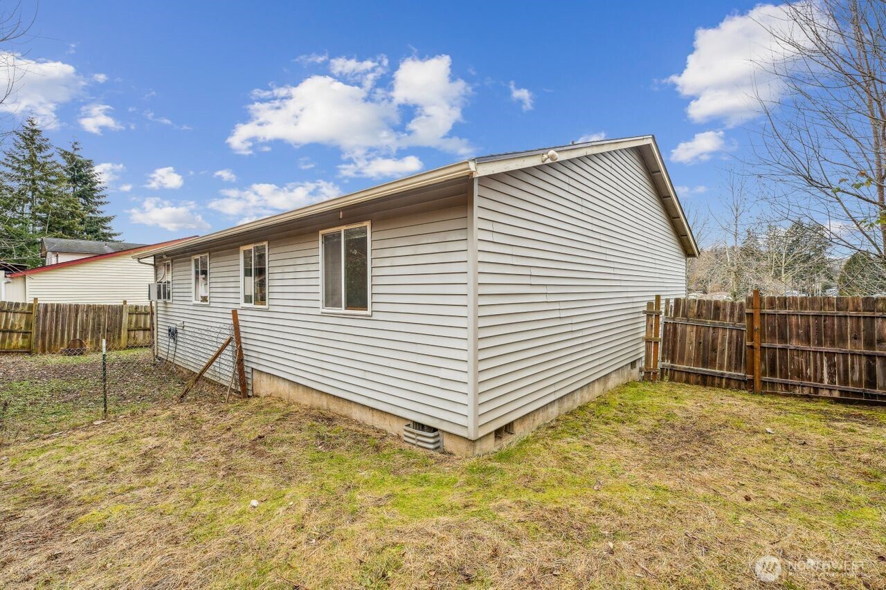 1612 Bowmont Ave. Property Photo 29