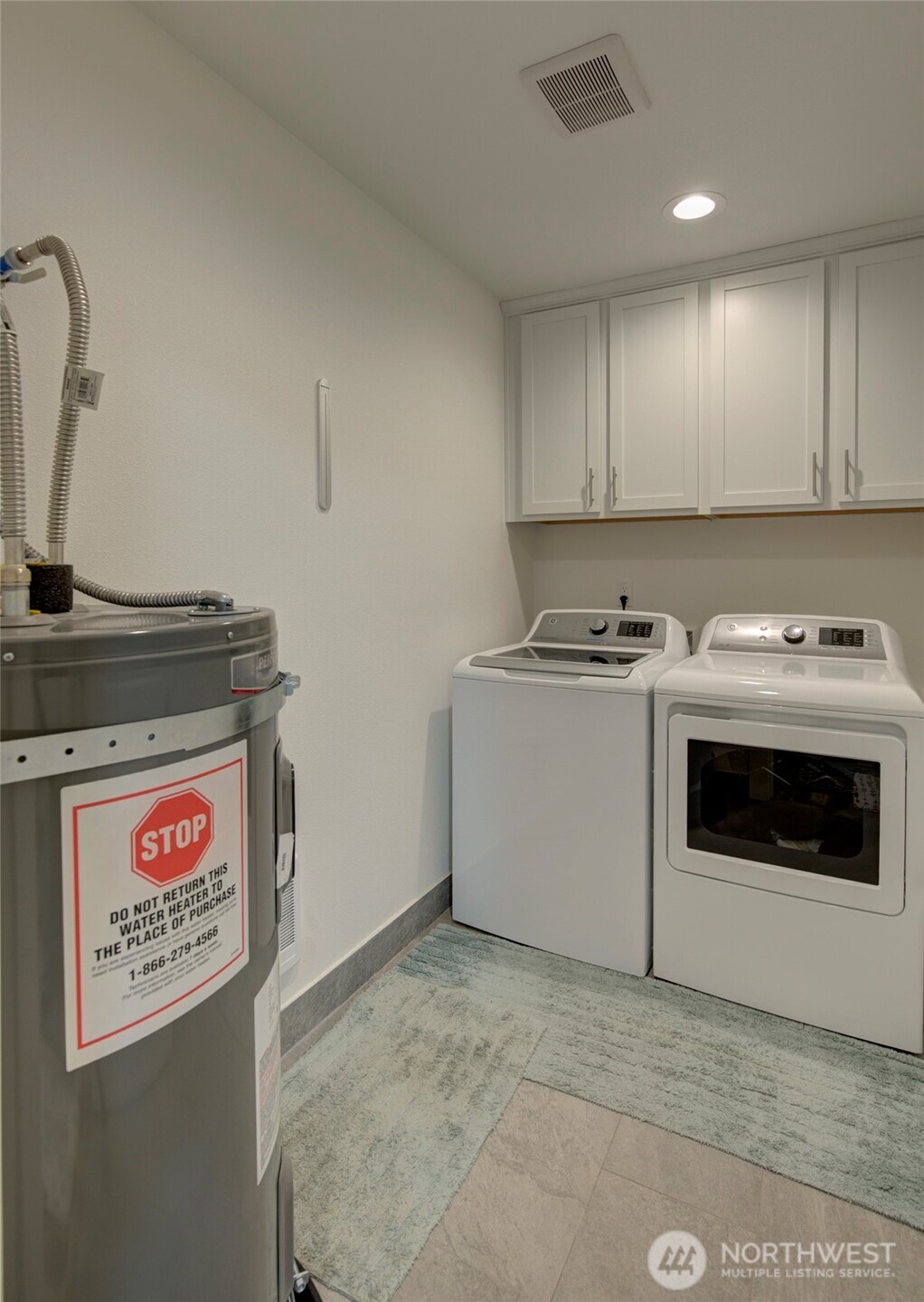 228 Queets Street Property Photo 13