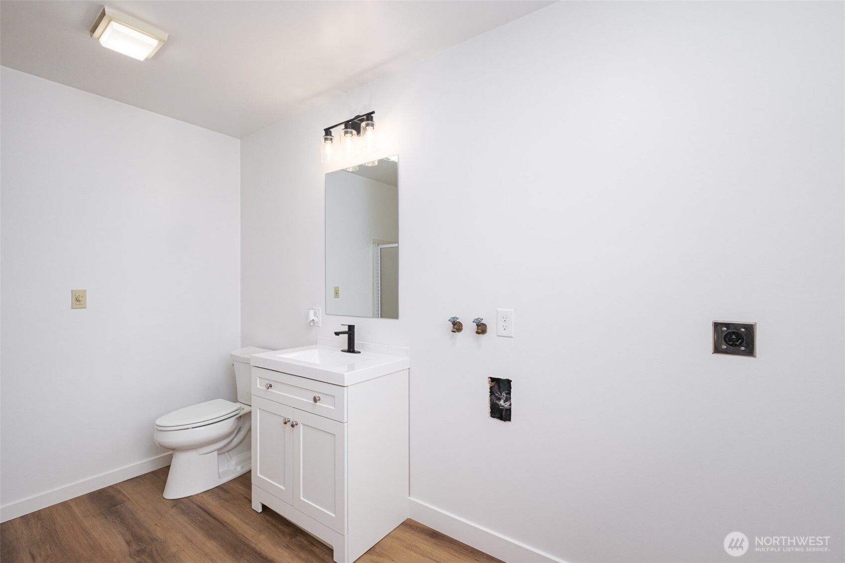 614 H Street Property Photo 13