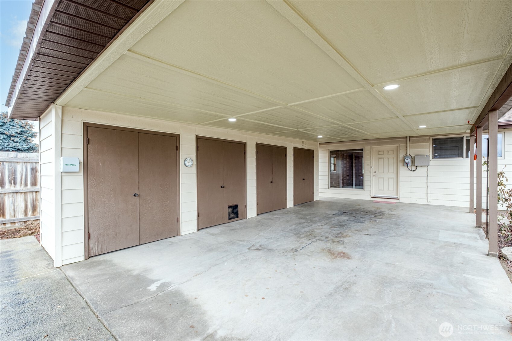 614 H Street Property Photo 25