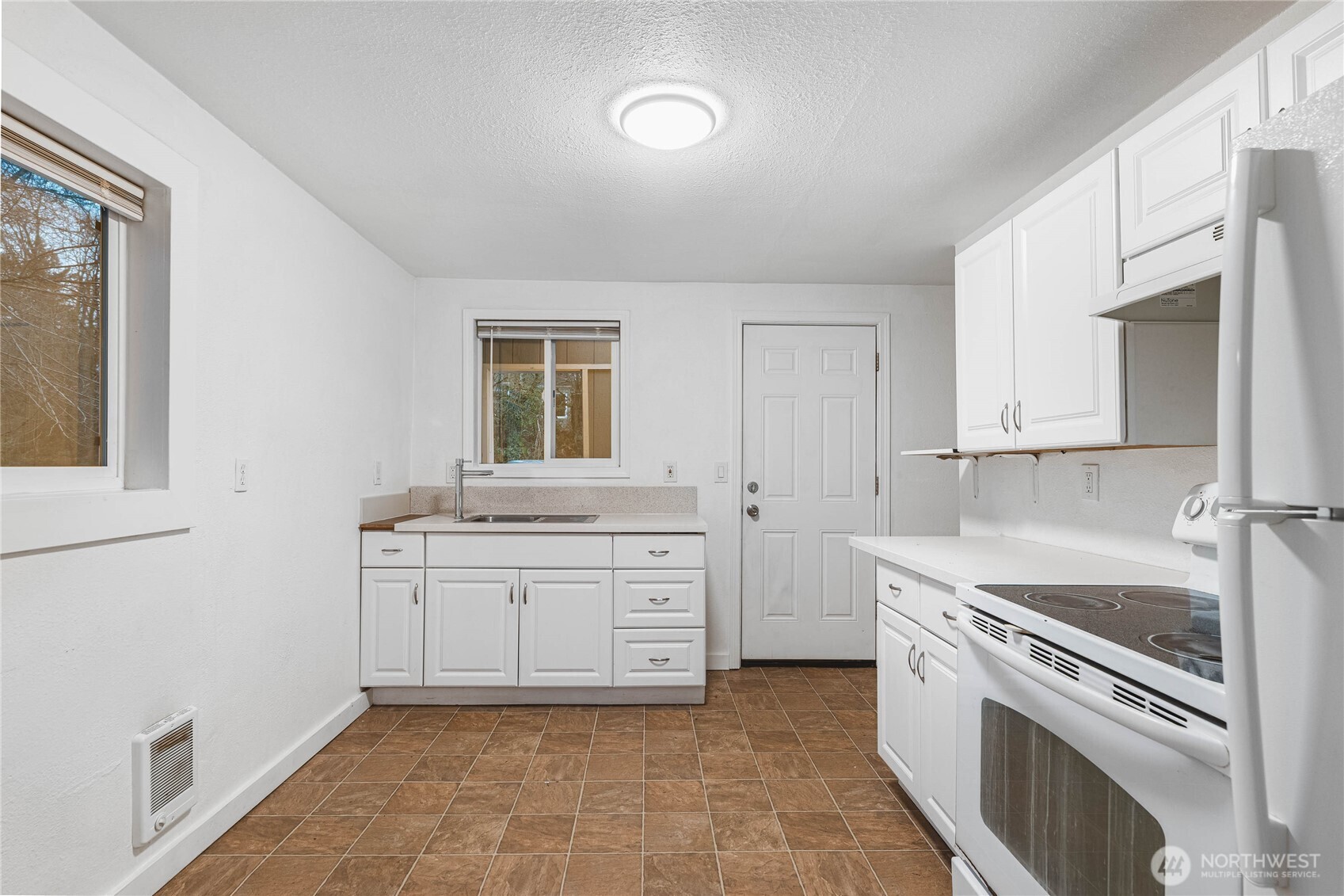 310 Sw 102nd Street Property Photo 4
