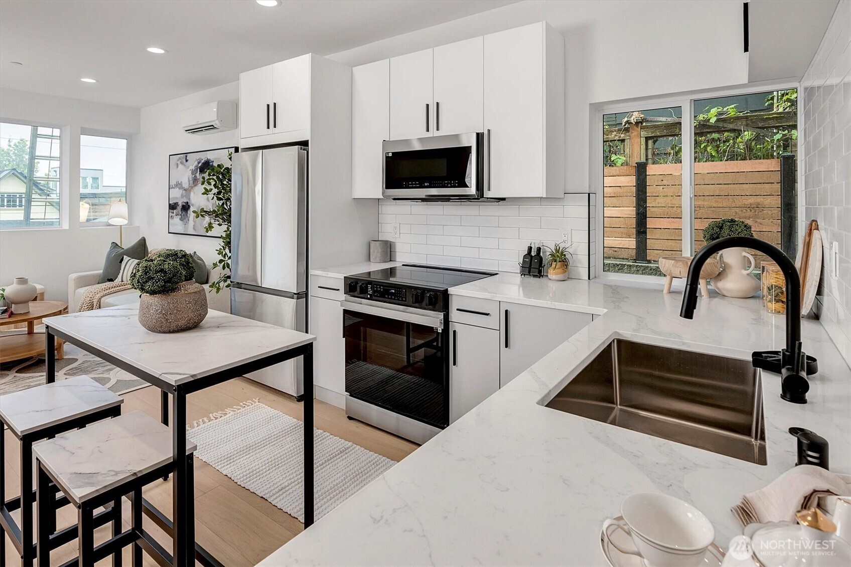 1421 19th Avenue C Property Photo 9