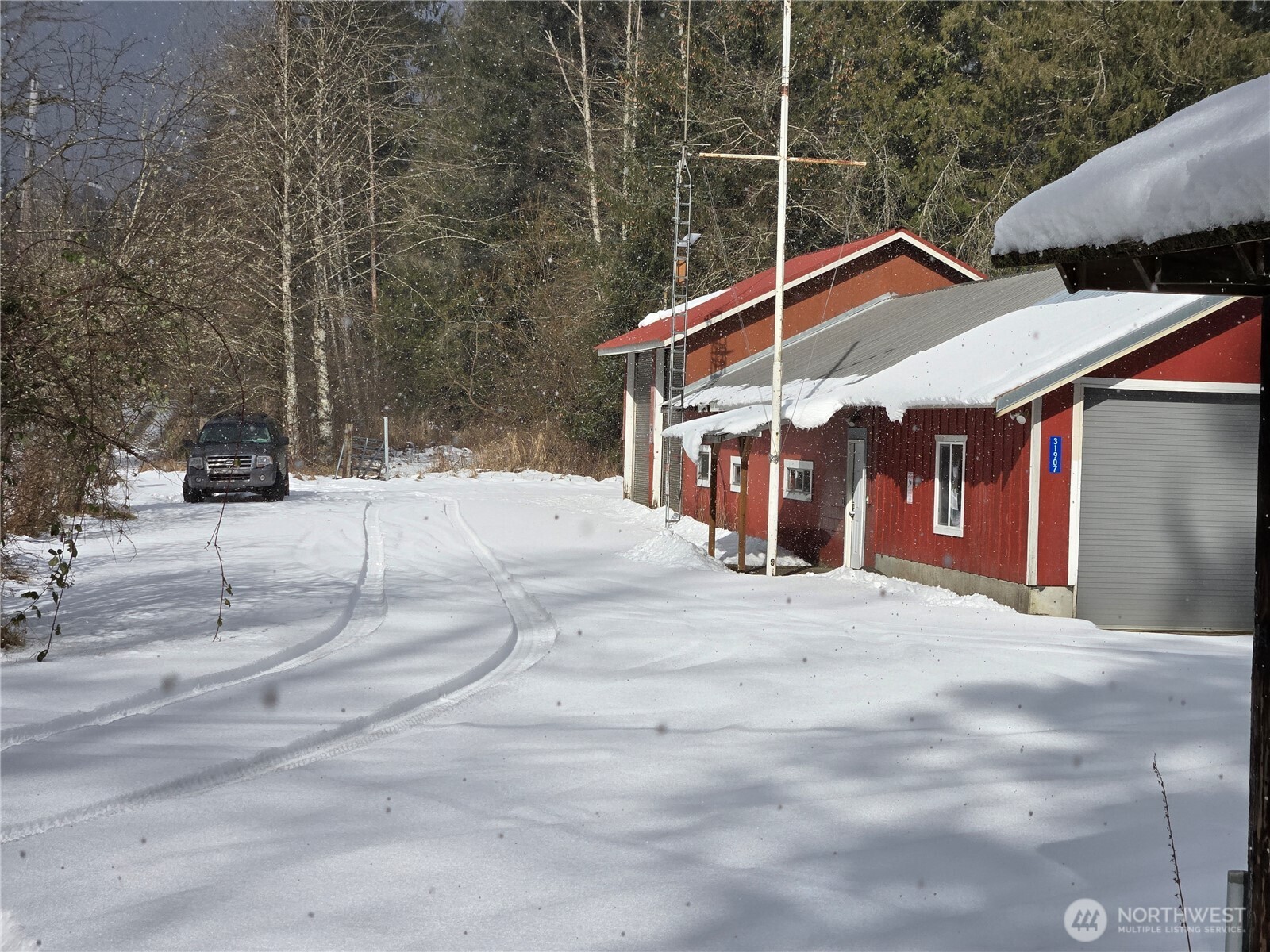 319 Xx Mountain Loop Hwy Property Photo 6