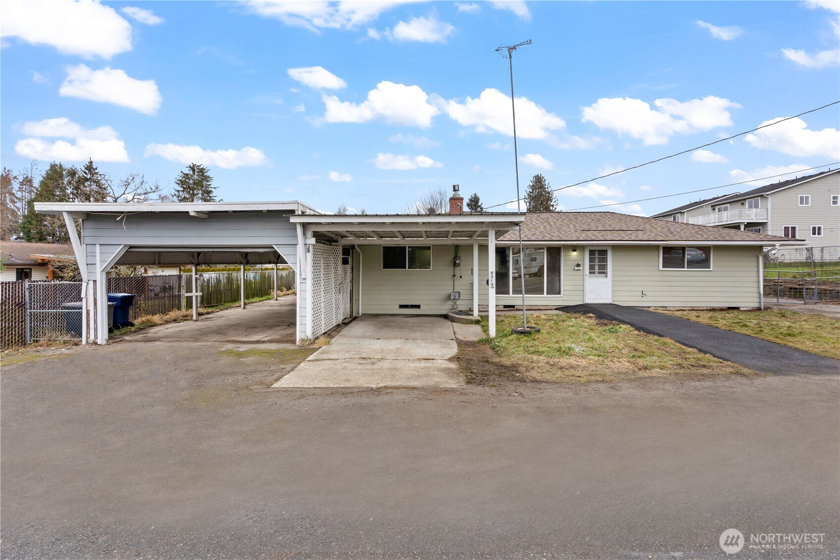 8215 8th Street Property Photo