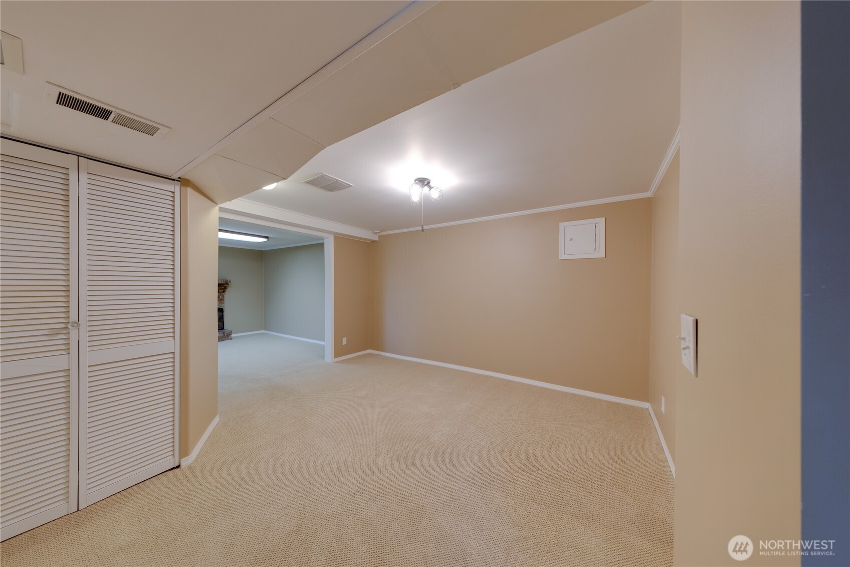 1366 Orchard Loop Property Photo 25