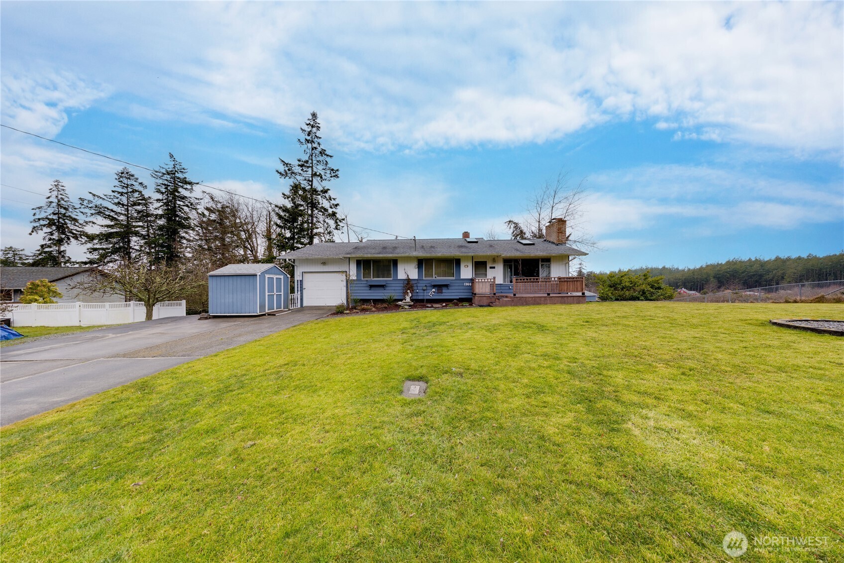 1366 Orchard Loop Property Photo 30