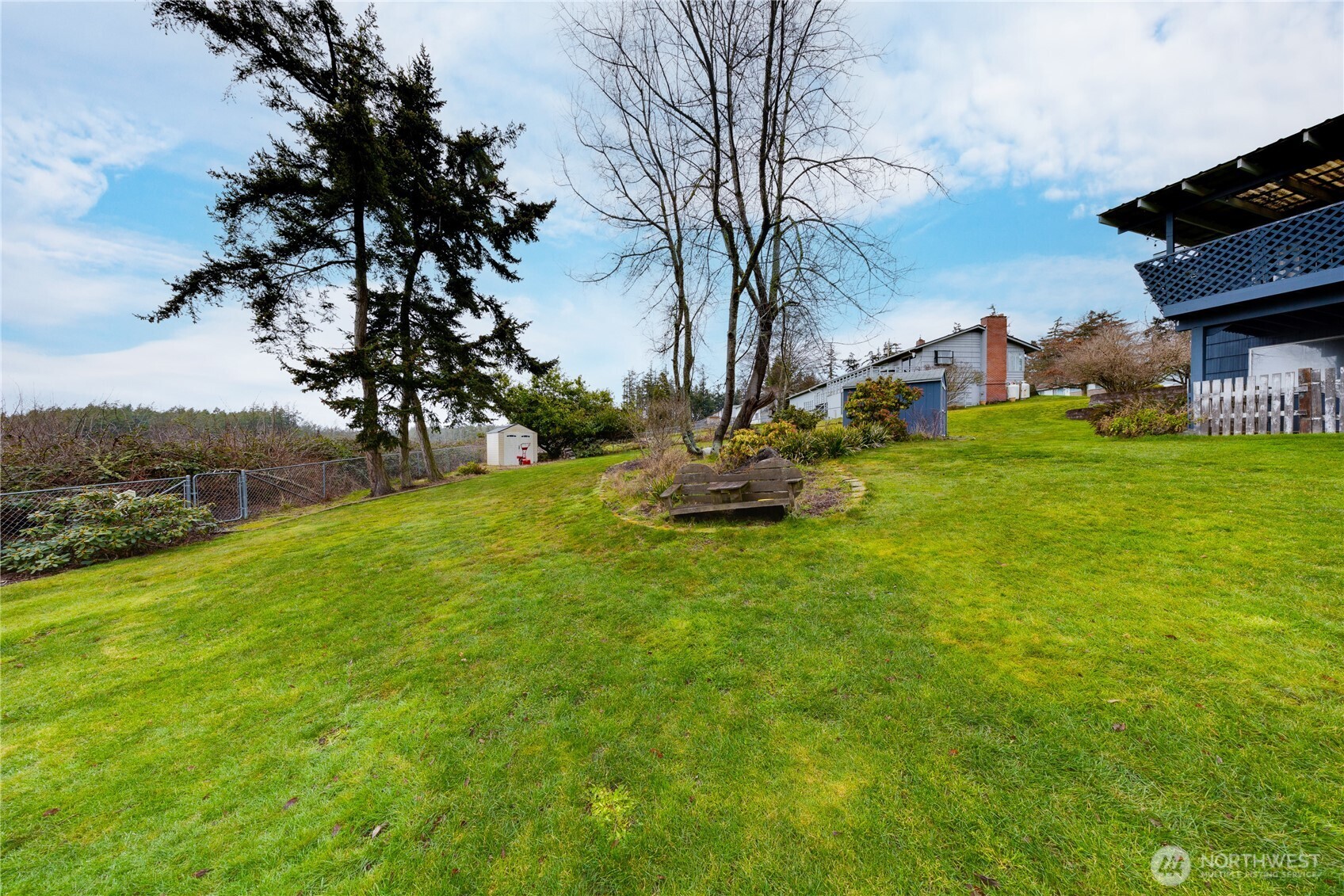 1366 Orchard Loop Property Photo 40