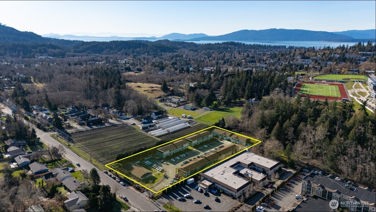 820 32nd Street Property Photo
