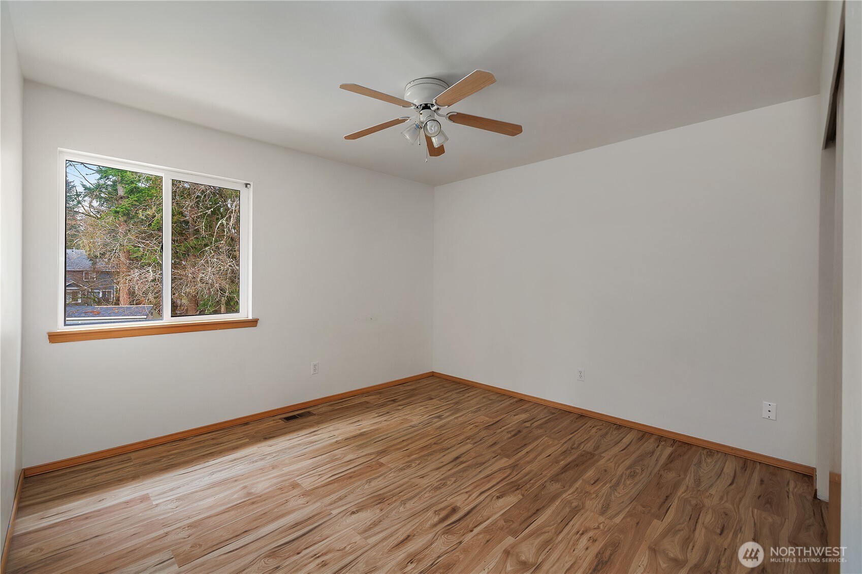 6135 Lido Court Property Photo 24