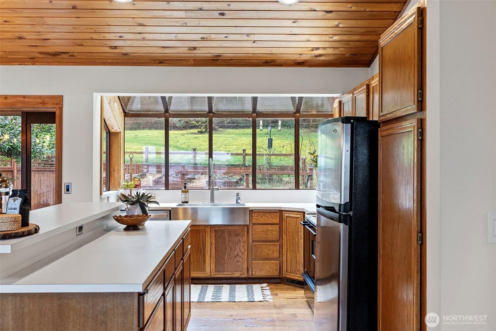 10222 Kopachuck Drive Property Photo 14