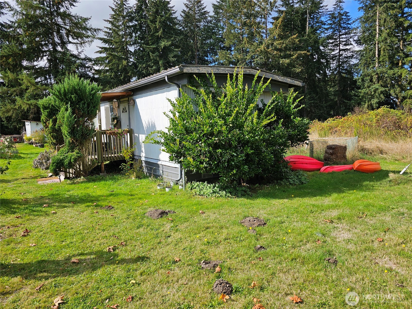 18125 Albany Street Property Photo 12