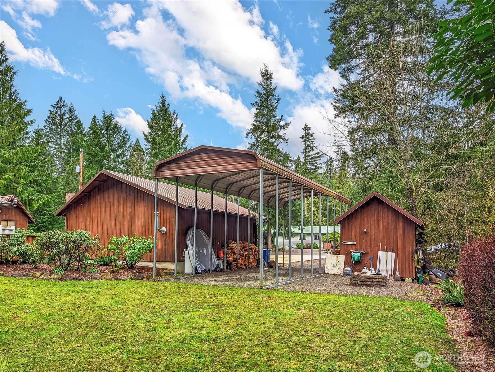 102 Crescent Beach Drive Property Photo 7