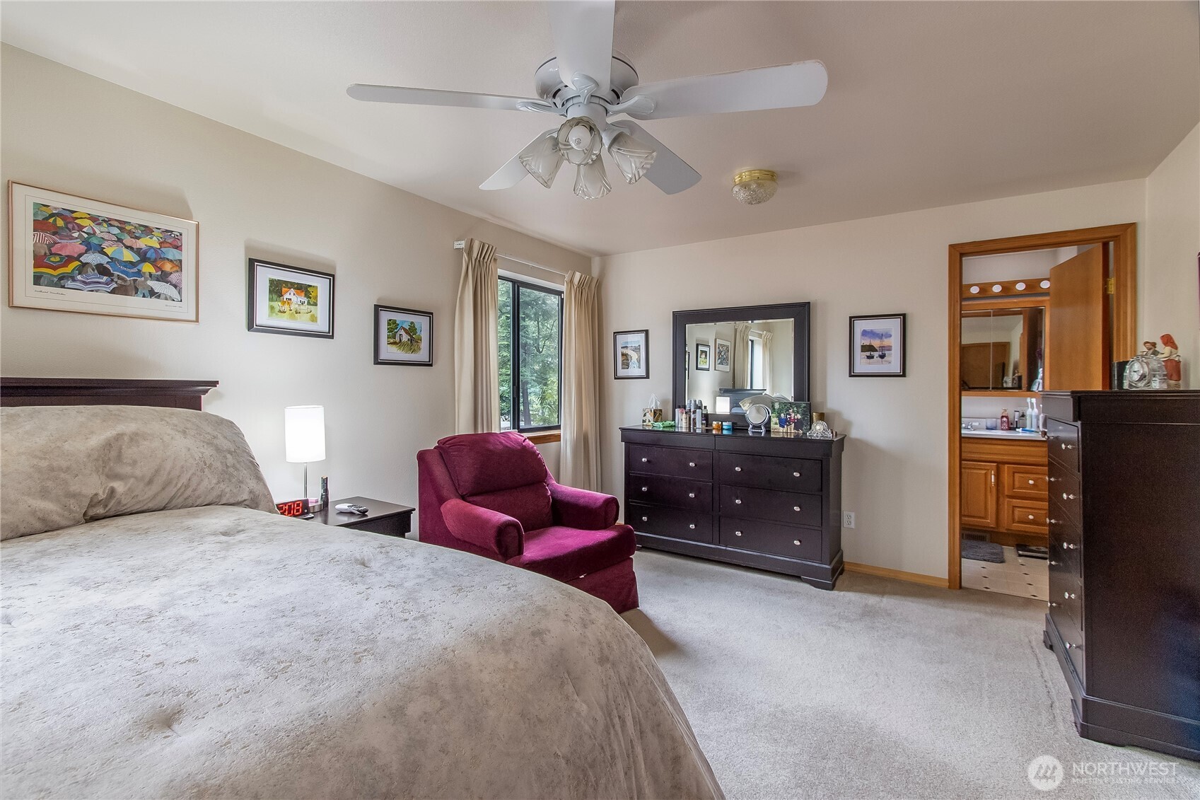 102 Crescent Beach Drive Property Photo 22
